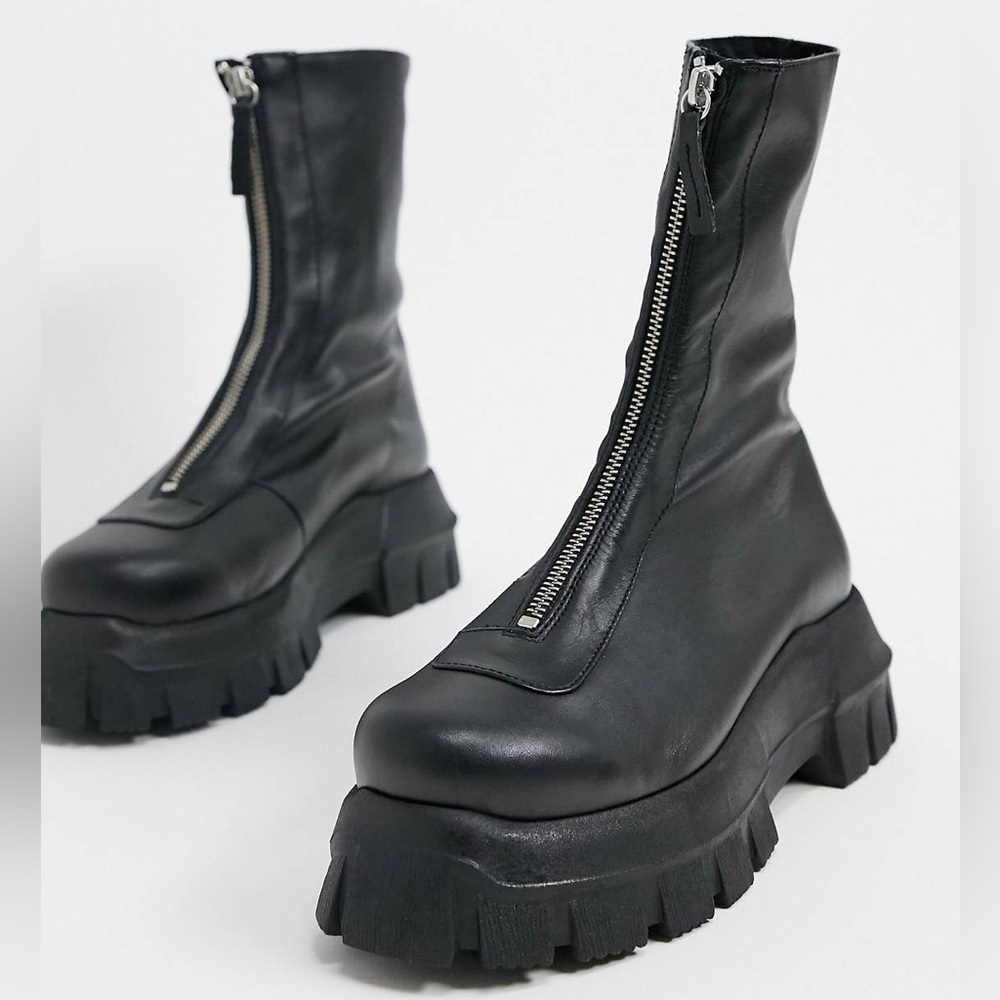 Asos zip front tractor sole boot NEW